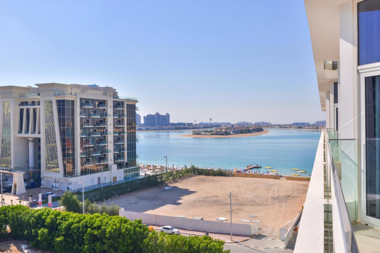 Ultra Luxury Palm - Mina Azizi - Free 5 Star Beach Resorts Access دبي المظهر الخارجي الصورة
